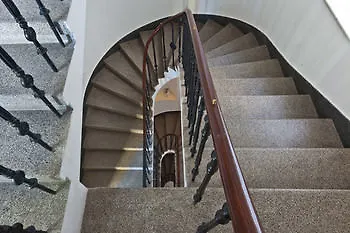 Lovely Prague Apartments 4*,