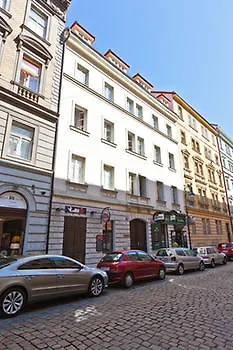 Lovely Prague Apartments 4*,